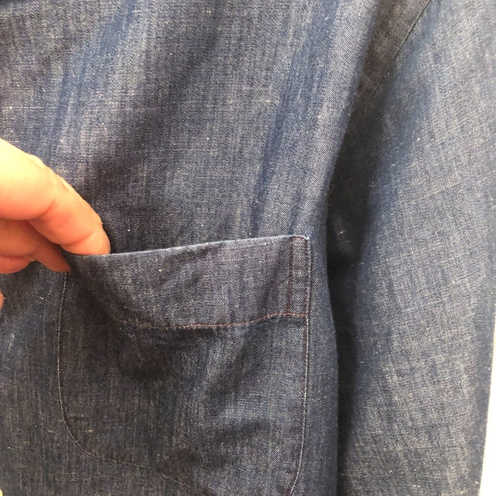 Peter Millar Navy Chambray Button Down Shirt - image 8